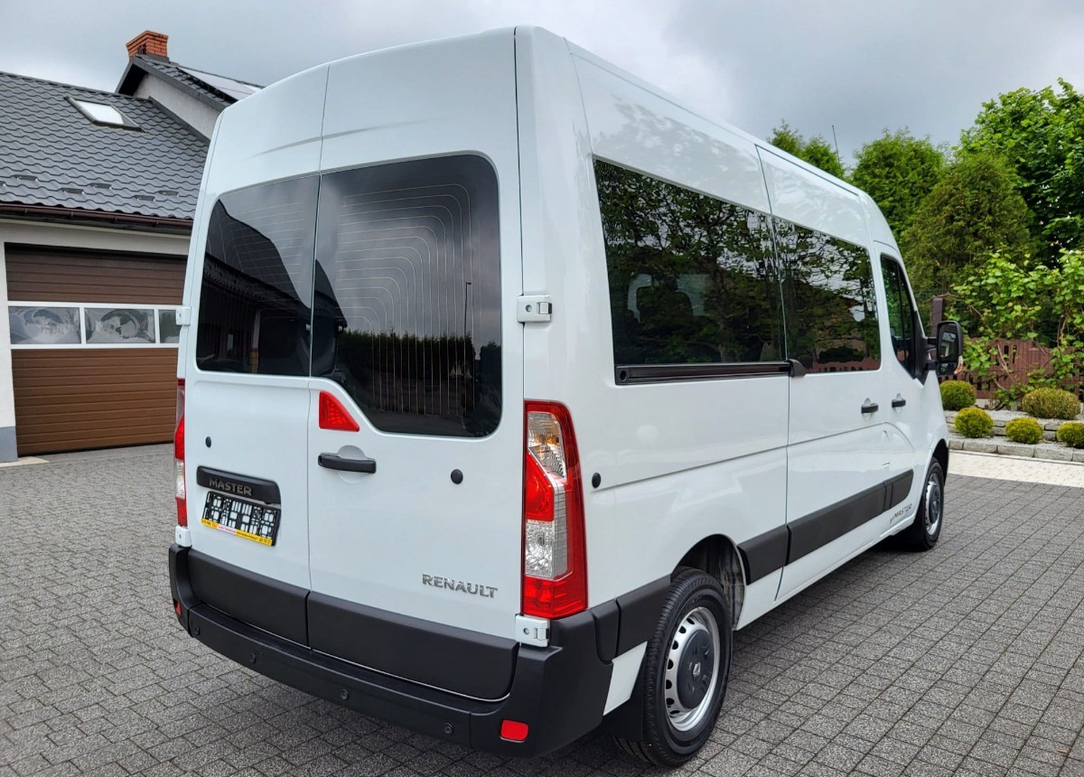 Minibús, Furgoneta de pasajeros Renault Master 2.3 170ps. L2H2 8-osobowy Serwisowany I właściciel: foto 16 Minibús, Furgoneta de pasajeros Renault Master 2.3 170ps. L2H2 8-osobowy Serwisowany I właściciel: foto 16