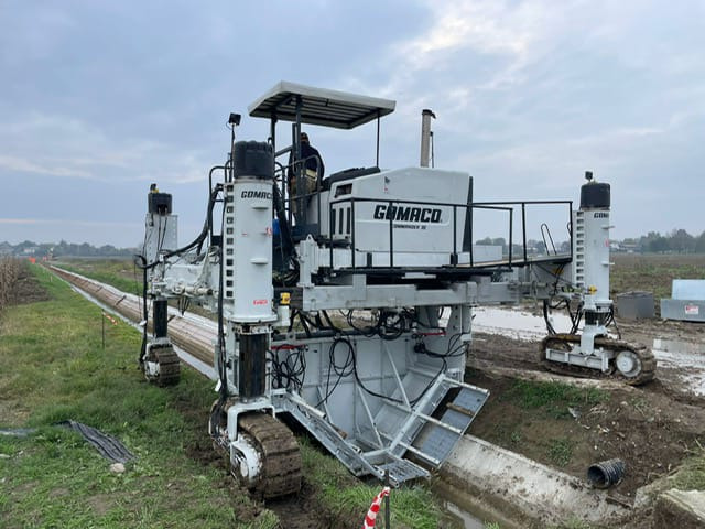 Gomaco Commander III - Construcción de carreteras: foto 4 Gomaco Commander III - Construcción de carreteras: foto 4