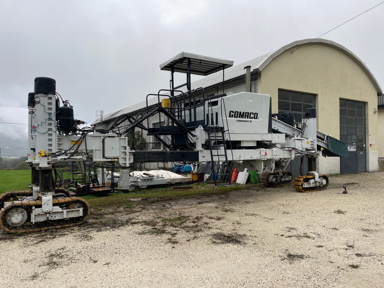 Gomaco Commander III - Construcción de carreteras: foto 2 Gomaco Commander III - Construcción de carreteras: foto 2