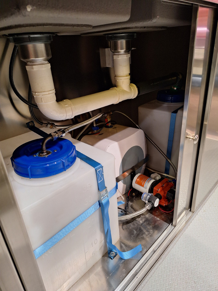 Leasing de Deli Star Trailer American 4000 - EU standards Deli Star Trailer American 4000 - EU standards: foto 6