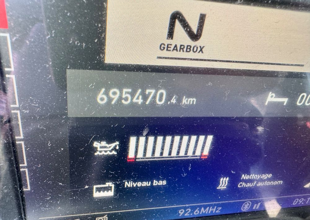 Cabeza tractora Renault T460: foto 8