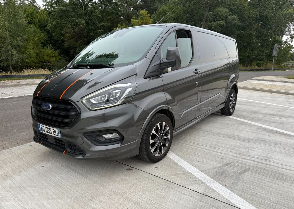 Ford TRANSIT CUSTOM - Furgoneta pequeña: foto 1 Ford TRANSIT CUSTOM - Furgoneta pequeña: foto 1