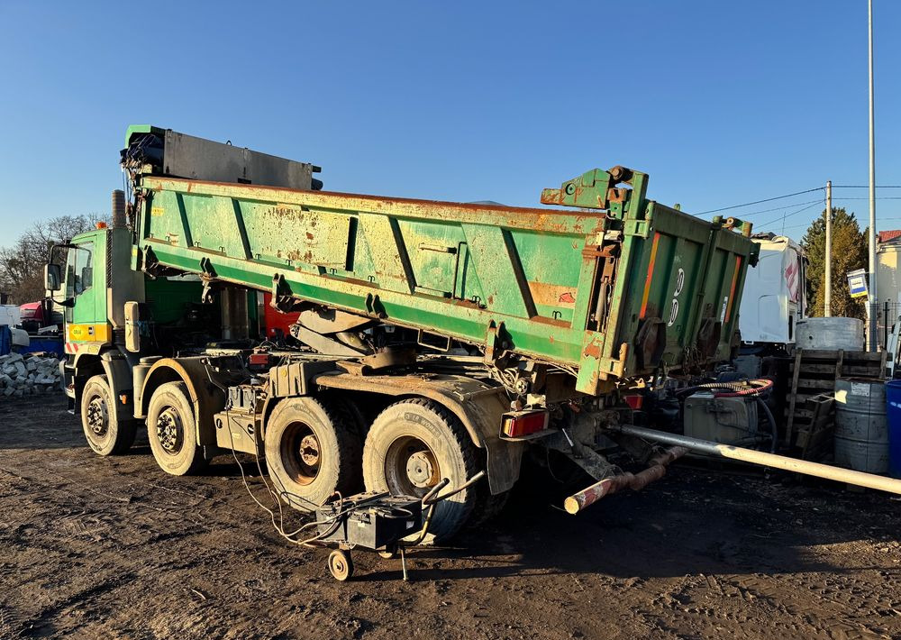 Iveco EuroTrakker - Camión volquete: foto 4 Iveco EuroTrakker - Camión volquete: foto 4