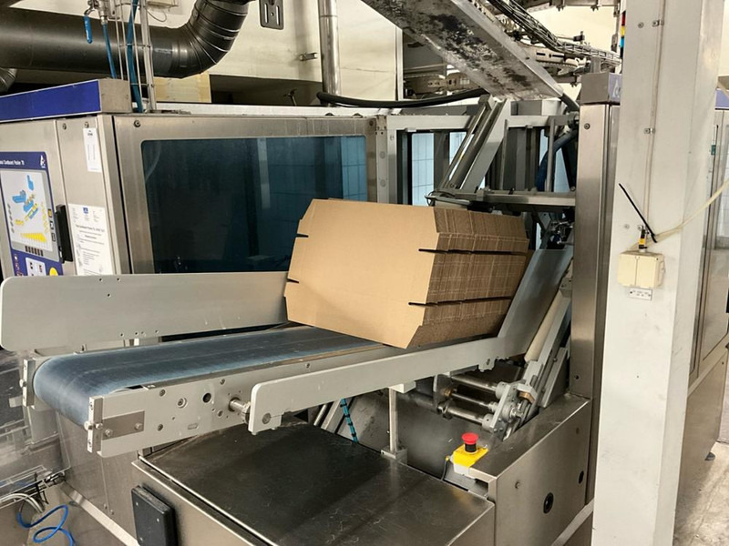 Tetra Pak Cardboard Packer - Maquinaria de embalaje: foto 5 Tetra Pak Cardboard Packer - Maquinaria de embalaje: foto 5