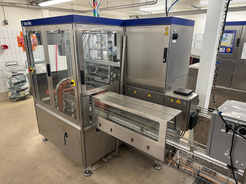 Tetra Pak Filmwrapper - Maquinaria de embalaje: foto 4 Tetra Pak Filmwrapper - Maquinaria de embalaje: foto 4