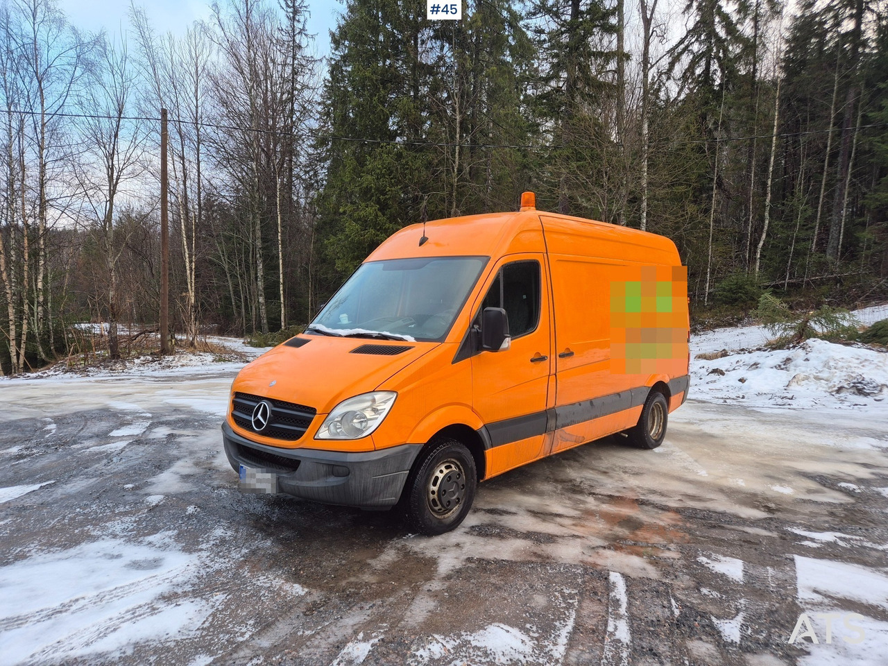 2011 Mercedes-Benz - Furgón, Vehículo municipal: foto 1 2011 Mercedes-Benz - Furgón, Vehículo municipal: foto 1