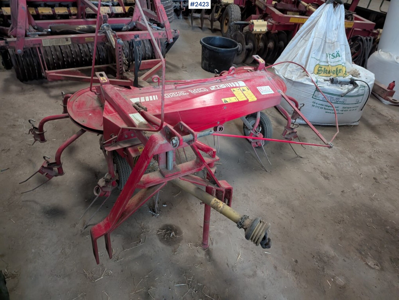 Tedder JF CR 320 - Maquinaria de henificación: foto 5 Tedder JF CR 320 - Maquinaria de henificación: foto 5
