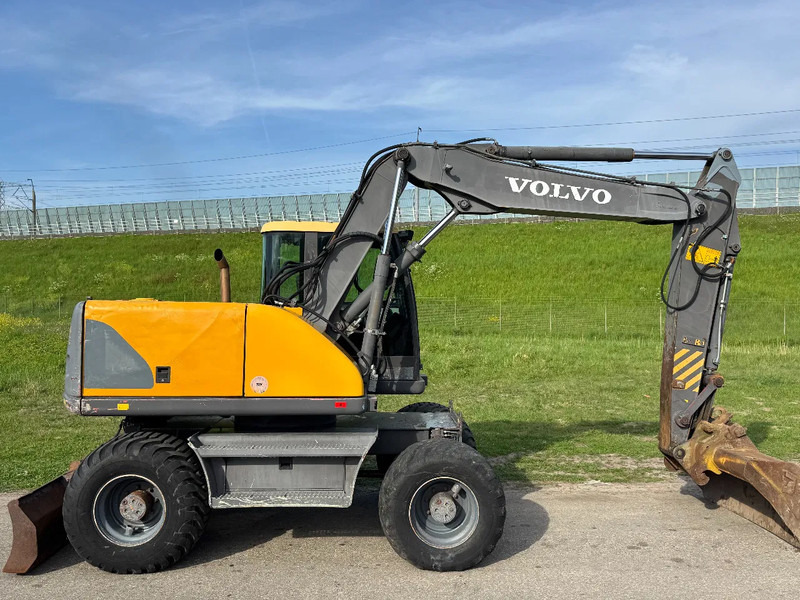 Volvo EW140 - Excavadora de ruedas: foto 5 Volvo EW140 - Excavadora de ruedas: foto 5