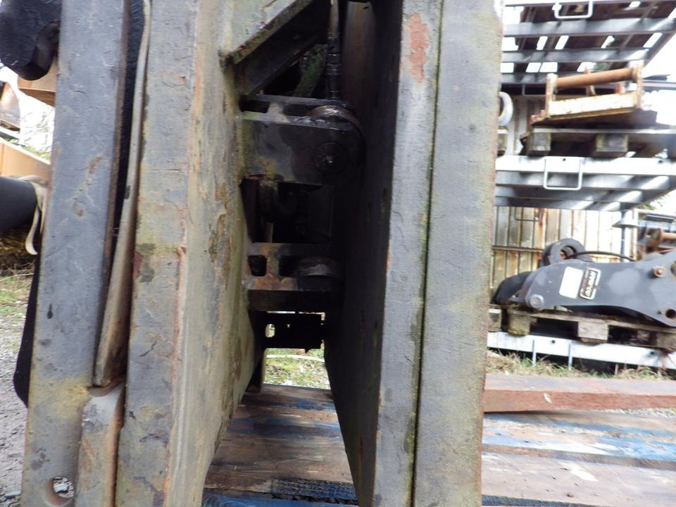 Horquillas Kistendrehgerät Palettengabel Kippgerät VOLVO L30 Cat 908: foto 8 Horquillas Kistendrehgerät Palettengabel Kippgerät VOLVO L30 Cat 908: foto 8