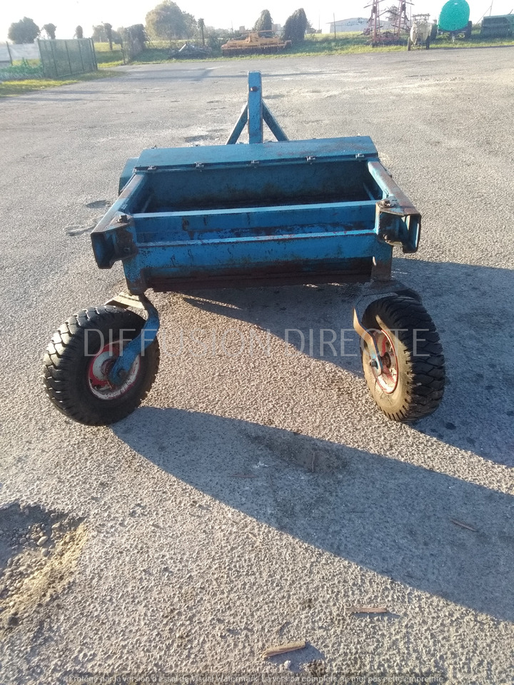 BRUNET BROYEUR A SARMENTS BRM 125 - Desbrozadora de martillos/ Trituradora: foto 2 BRUNET BROYEUR A SARMENTS BRM 125 - Desbrozadora de martillos/ Trituradora: foto 2