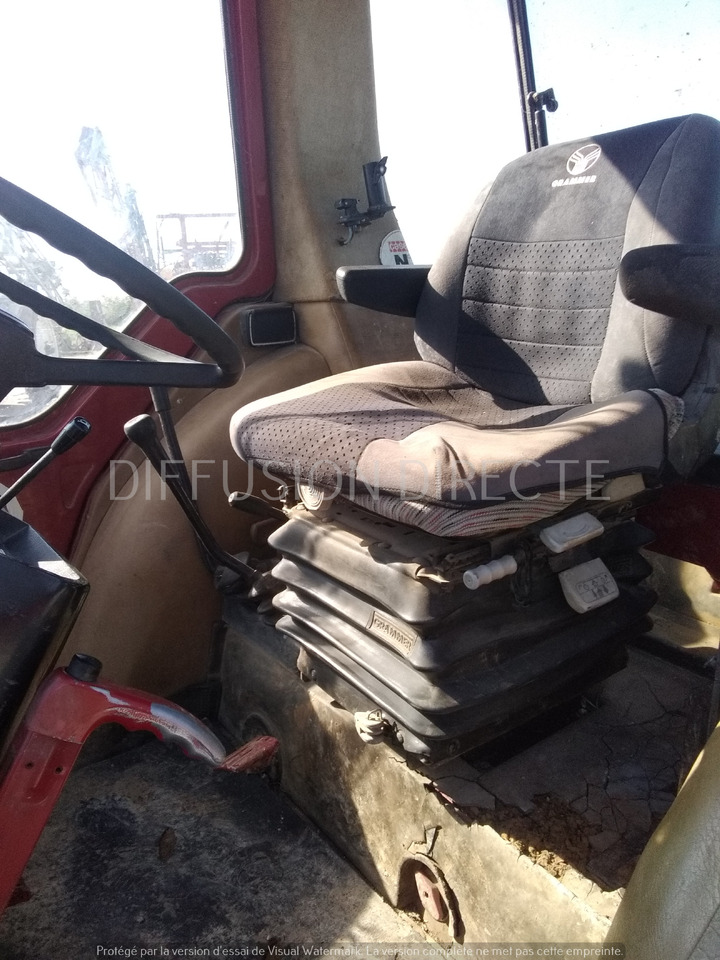 CASE IH TRACTEUR AGRICOLE 845 XL - Tractor: foto 5 CASE IH TRACTEUR AGRICOLE 845 XL - Tractor: foto 5