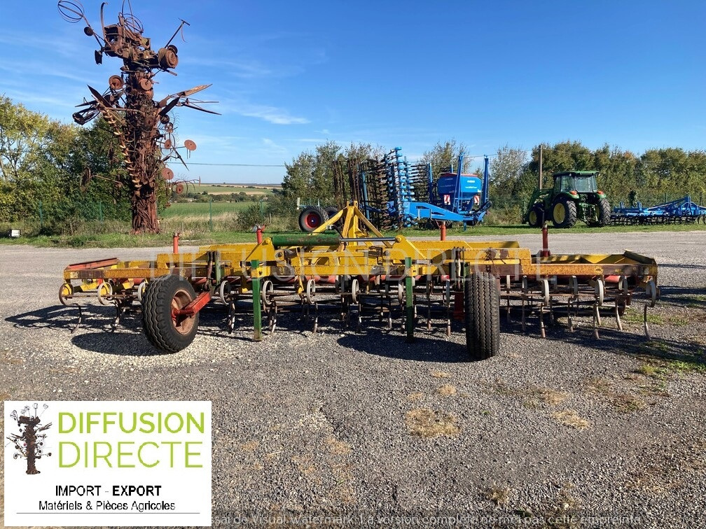 LACHAUD VIBROCULTEUR FRONTAL - Cultivador: foto 1 LACHAUD VIBROCULTEUR FRONTAL - Cultivador: foto 1