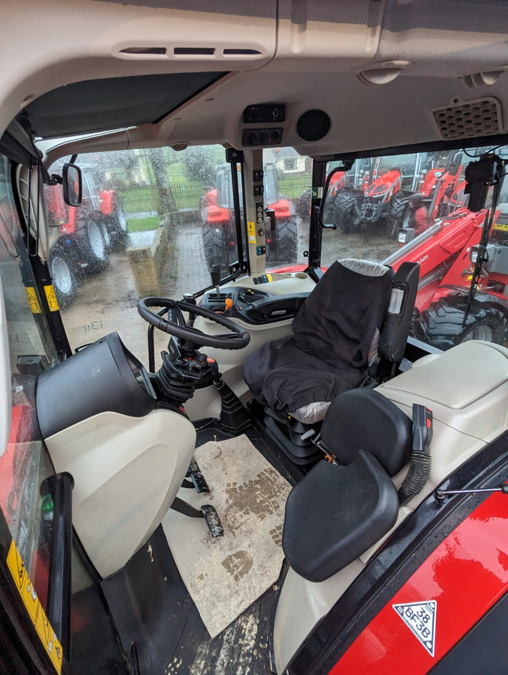 2022 Massey Ferguson 5712M c/w Loader, As New - Tractor: foto 4 2022 Massey Ferguson 5712M c/w Loader, As New - Tractor: foto 4
