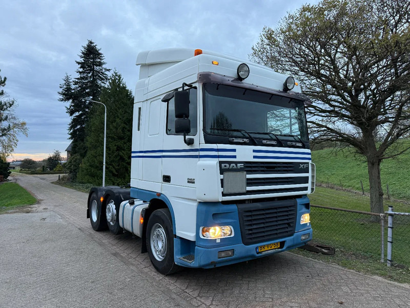 DAF 95.430 6X2-EUR3- LOW KM-NL TRUCK - Cabeza tractora: foto 5 DAF 95.430 6X2-EUR3- LOW KM-NL TRUCK - Cabeza tractora: foto 5