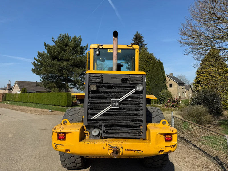 Volvo L70D - Cargadora de ruedas: foto 4 Volvo L70D - Cargadora de ruedas: foto 4