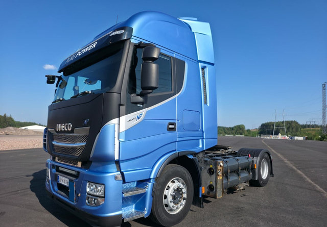 IvecoStralis 460 4x2 CNG / LNG - Cabeza tractora: foto 1 IvecoStralis 460 4x2 CNG / LNG - Cabeza tractora: foto 1
