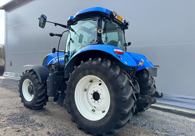 New Holland T7.200 - Tractor: foto 3 New Holland T7.200 - Tractor: foto 3