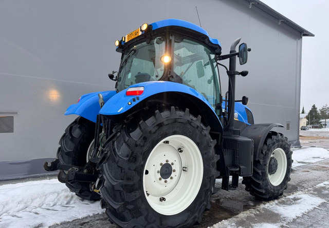 New HollandT7.200 - Tractor: foto 5 New HollandT7.200 - Tractor: foto 5