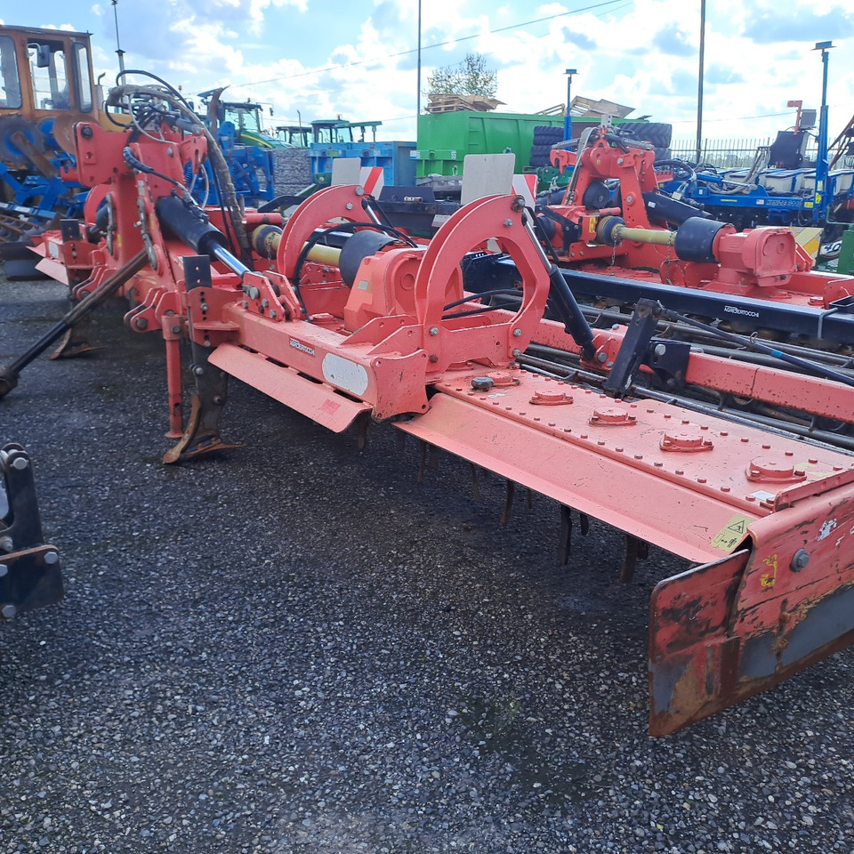 ERPICE ROTANTE MASCHIO AQUILA 7000 - Grada rotativa: foto 1 ERPICE ROTANTE MASCHIO AQUILA 7000 - Grada rotativa: foto 1