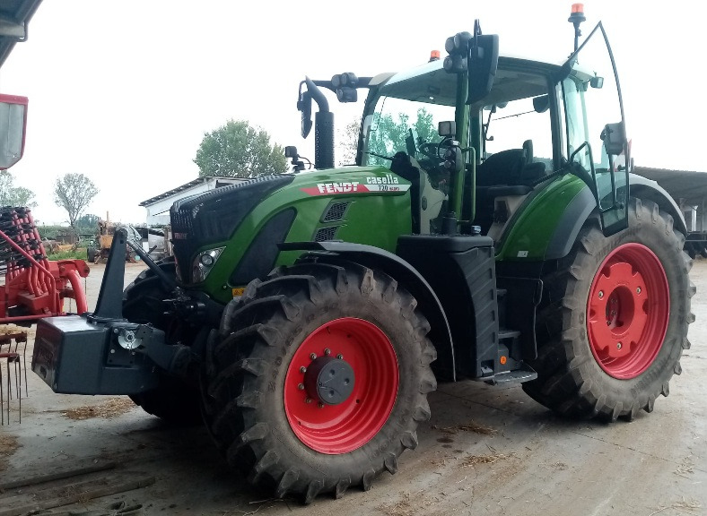 FENDT 320 VARIO - Tractor: foto 1 FENDT 320 VARIO - Tractor: foto 1