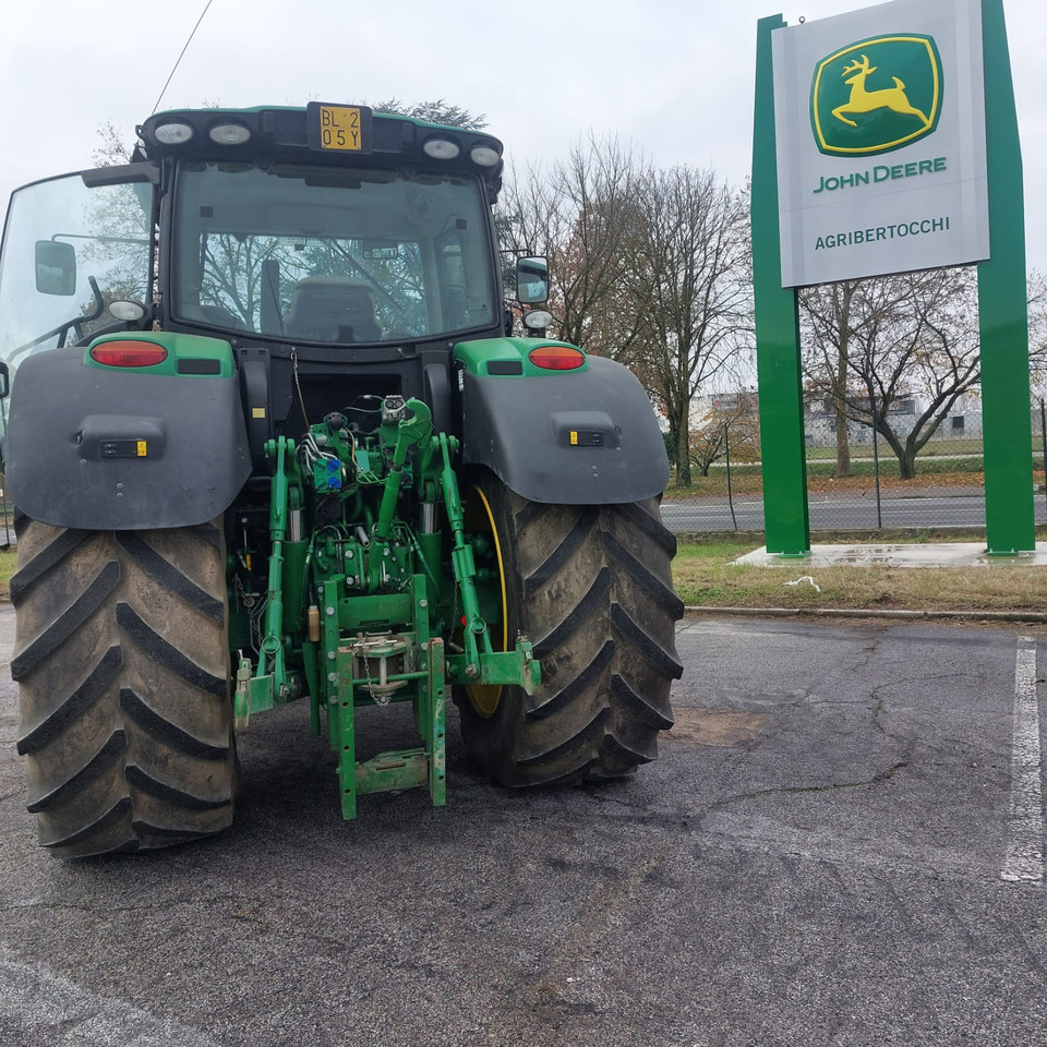 JHON DEERE 6210R - Tractor: foto 3 JHON DEERE 6210R - Tractor: foto 3