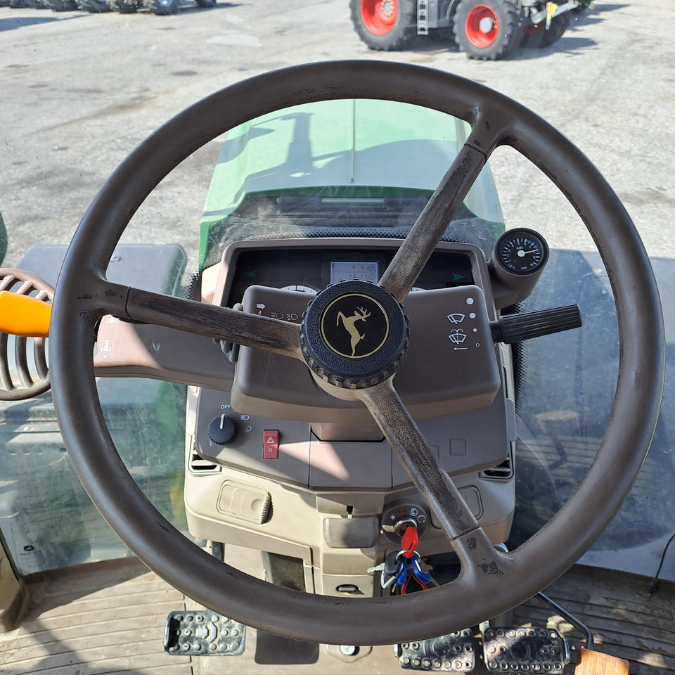 Leasing de  JOHN DEERE 6195M JOHN DEERE 6195M: foto 12