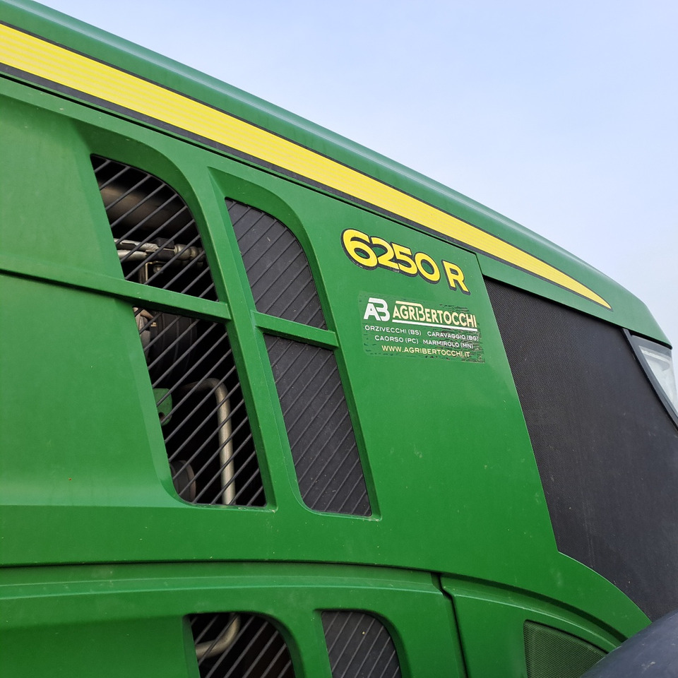 JOHN DEERE 6250R PREMIUM EDITION - Tractor: foto 5 JOHN DEERE 6250R PREMIUM EDITION - Tractor: foto 5