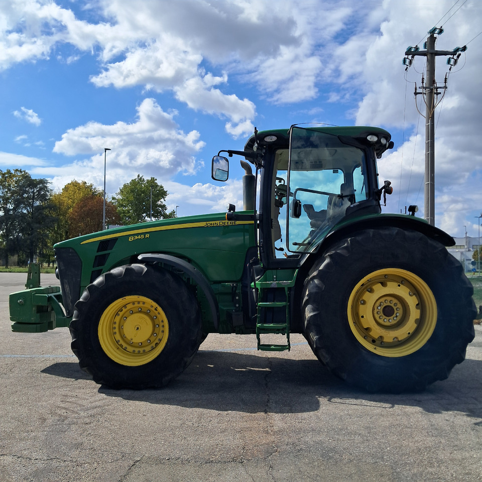 JOHN DEERE 8345 R - Tractor: foto 2 JOHN DEERE 8345 R - Tractor: foto 2