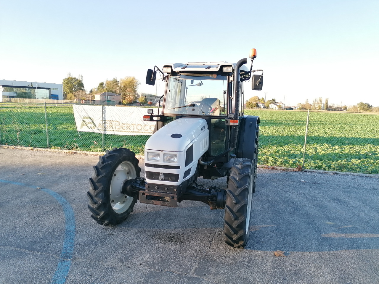LAMBORGHINI R2.86 - Tractor: foto 2 LAMBORGHINI R2.86 - Tractor: foto 2