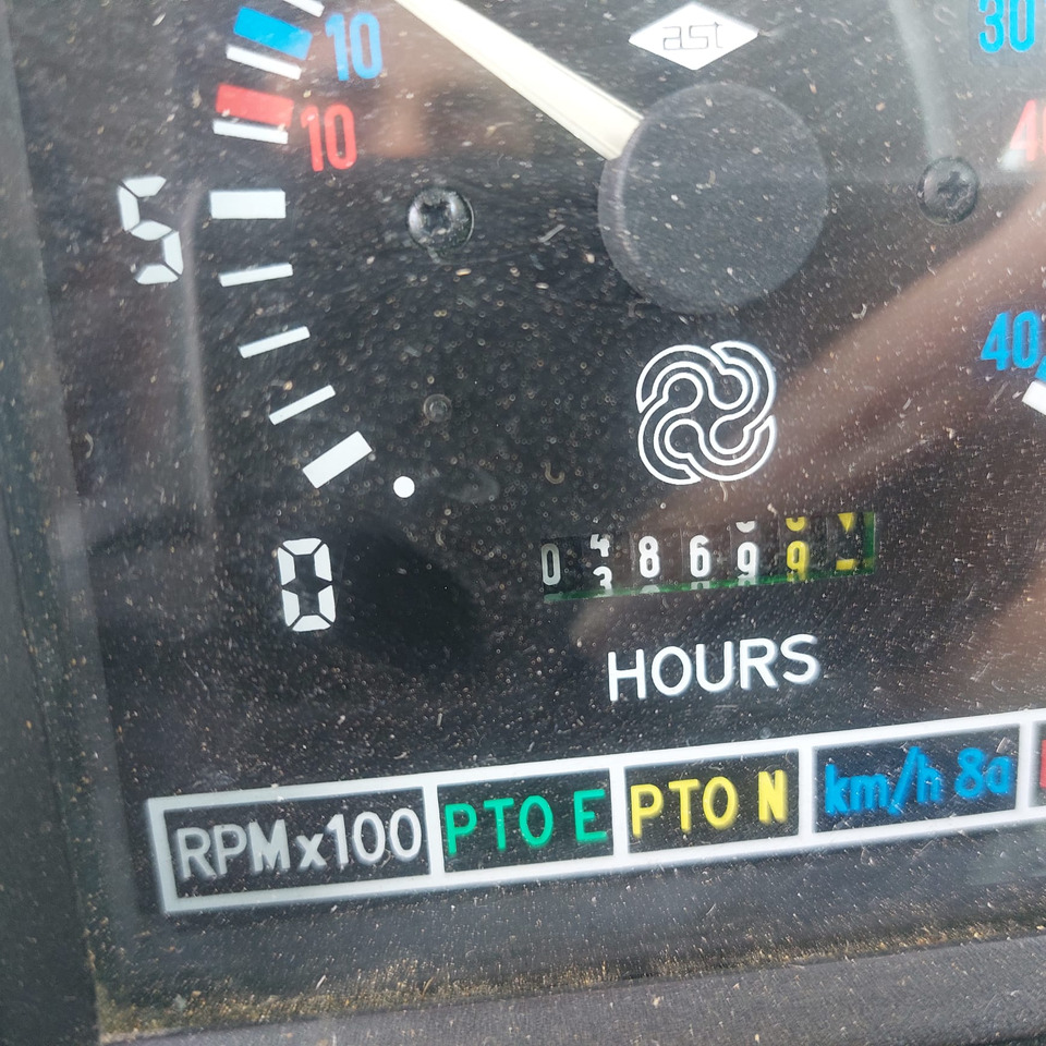 SAME TITAN 145 - Tractor: foto 3 SAME TITAN 145 - Tractor: foto 3