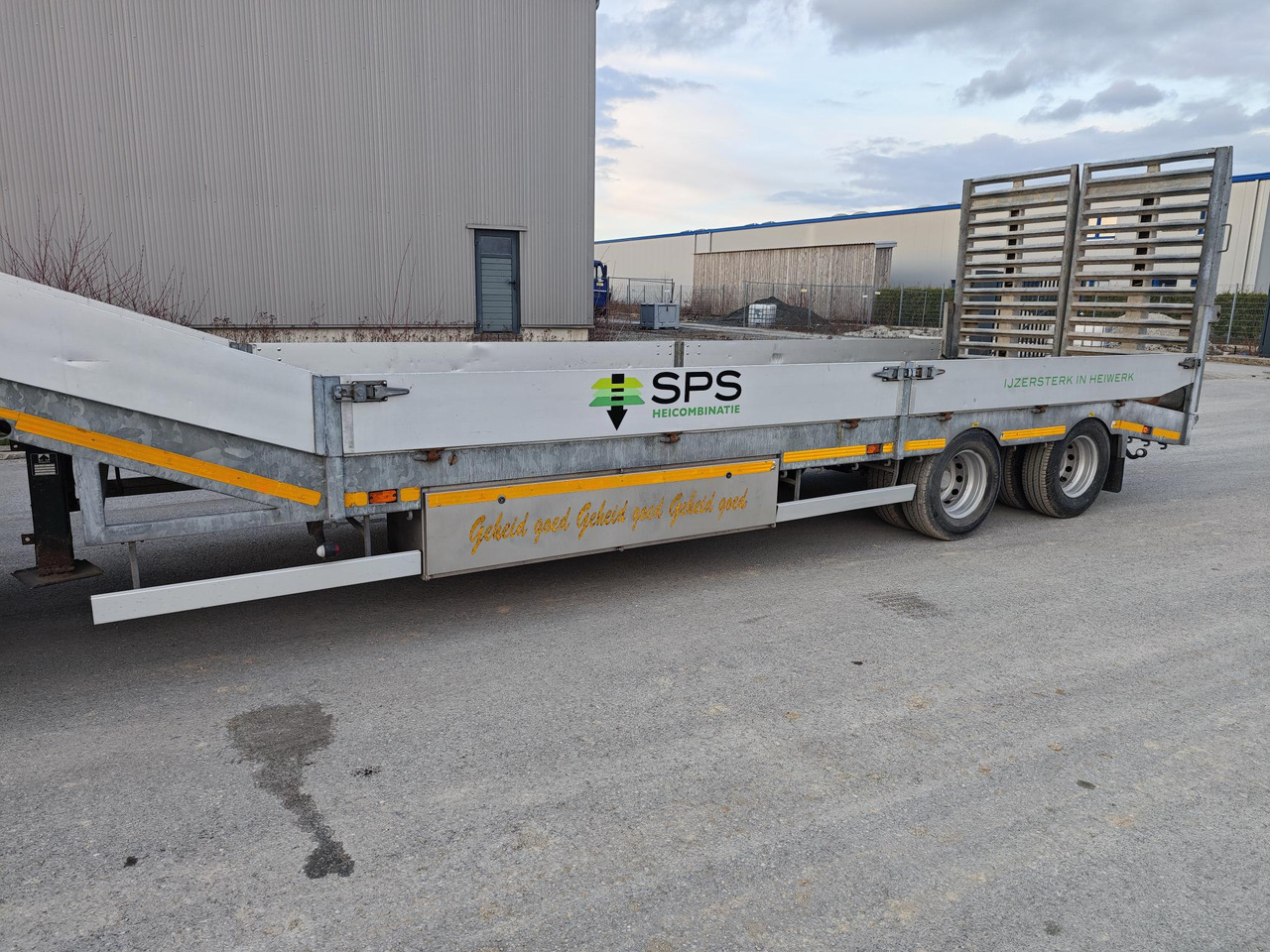 Cabeza tractora IVECO Eurocargo 90E18 & Veldhuizen P 38-2: foto 13