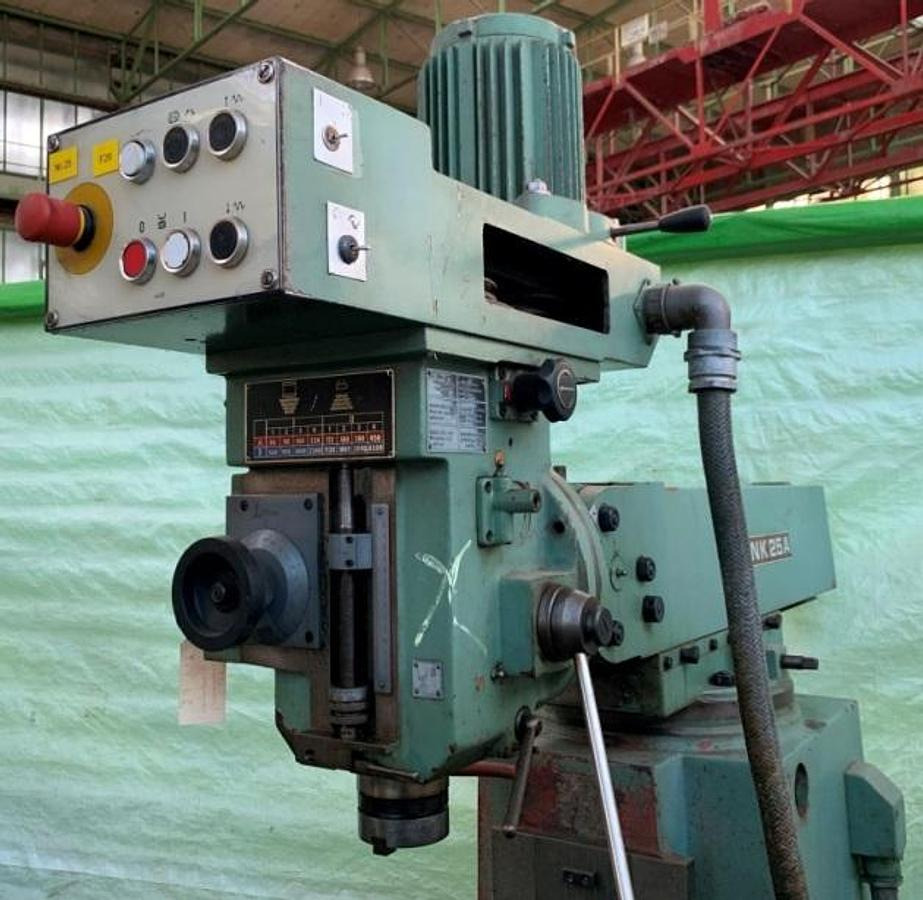 Mehrzweckfräsmaschine TOS - Fresadora: foto 4 Mehrzweckfräsmaschine TOS - Fresadora: foto 4