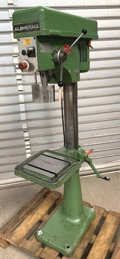 Säulenbohrmaschine ALZMETALL - Taladro de columna: foto 1 Säulenbohrmaschine ALZMETALL - Taladro de columna: foto 1