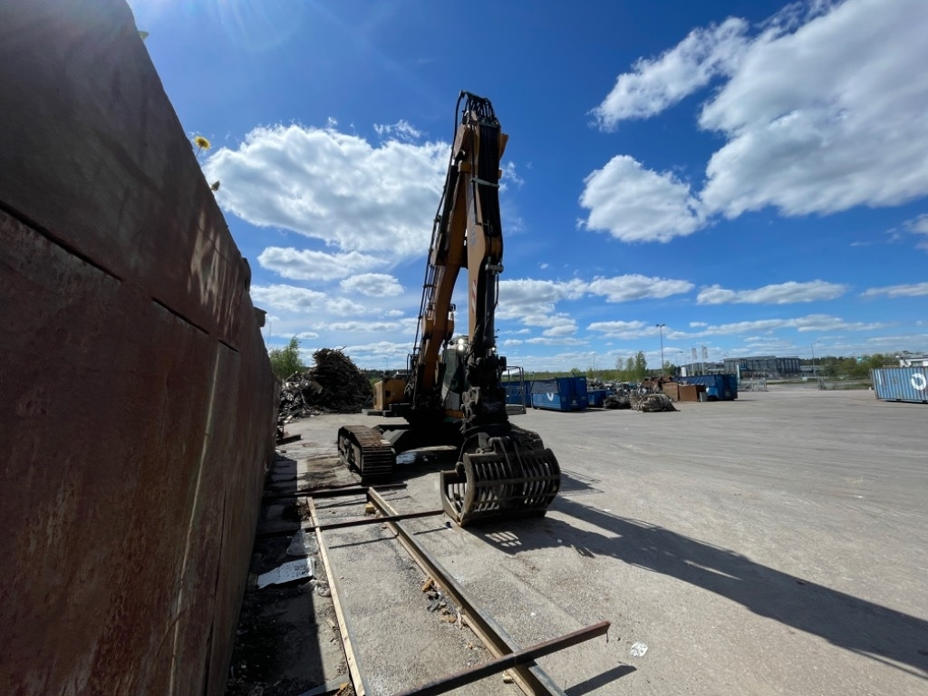 Liebherr LH 30 C Litronic  - Manipulador de materiales: foto 3 Liebherr LH 30 C Litronic  - Manipulador de materiales: foto 3