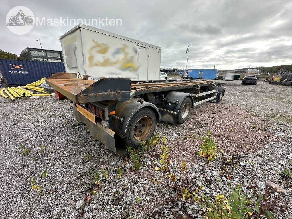 Briab SLB 3XTB-30-76 - Remolque multilift/ Portacontenedores de cadenas: foto 2 Briab SLB 3XTB-30-76 - Remolque multilift/ Portacontenedores de cadenas: foto 2