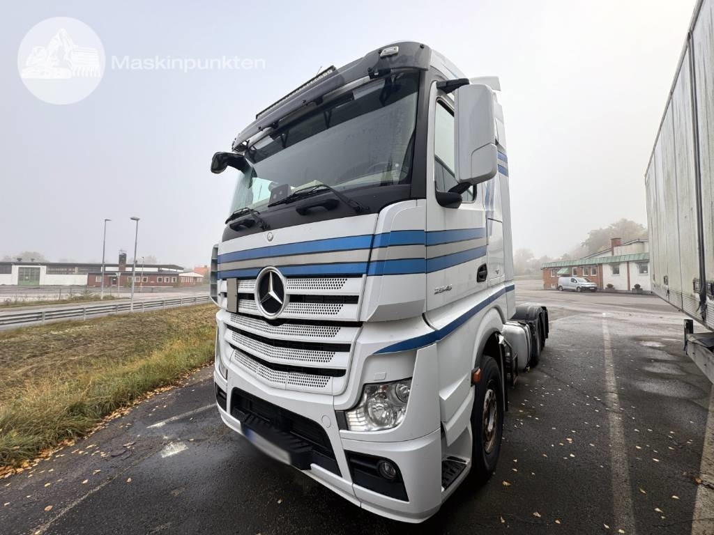 Mercedes-Benz Actros 2545 - Cabeza tractora: foto 2 Mercedes-Benz Actros 2545 - Cabeza tractora: foto 2