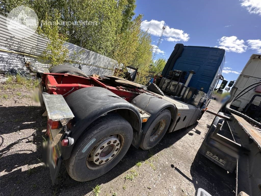 Volvo FH 460 - Cabeza tractora: foto 5 Volvo FH 460 - Cabeza tractora: foto 5