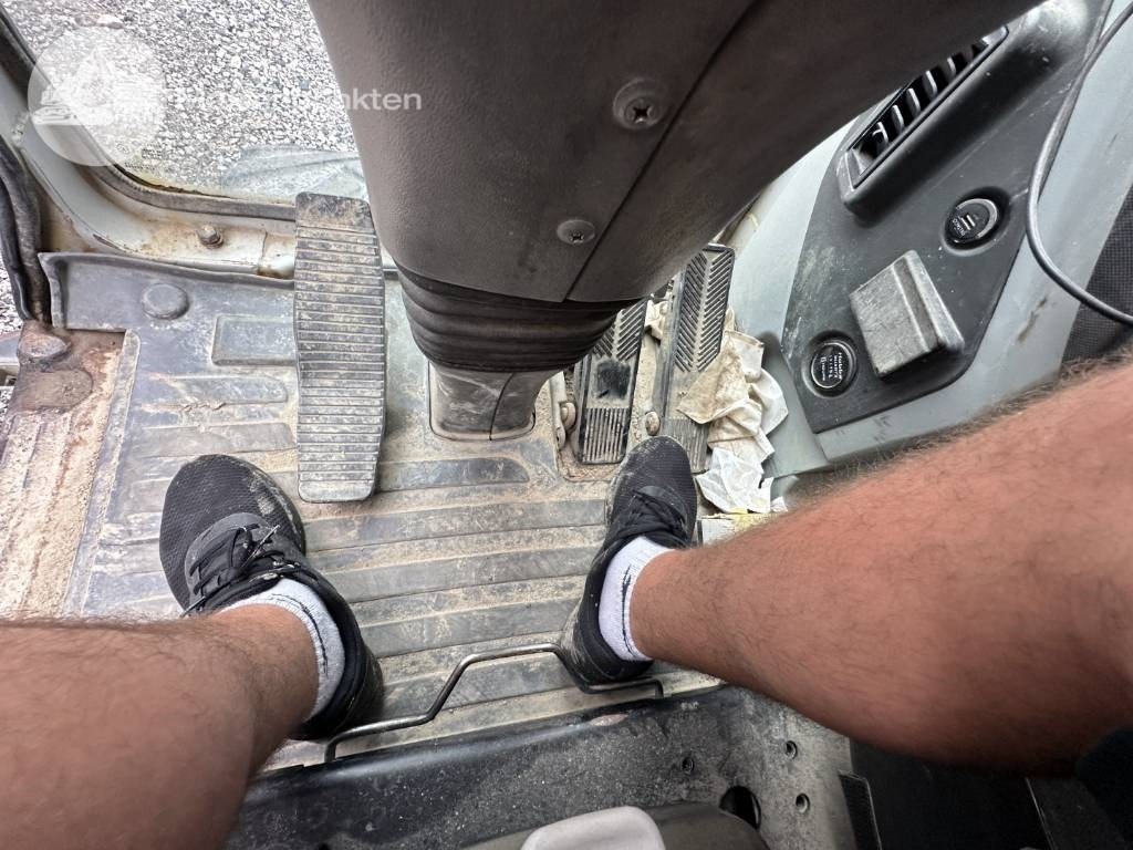 Excavadora de ruedas Hyundai Robex 140 W-7 A: foto 16