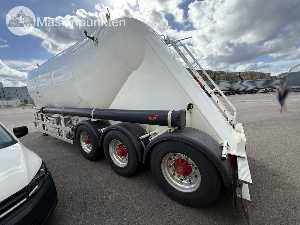 Interconsult Tanktrailer - Semirremolque cisterna: foto 4 Interconsult Tanktrailer - Semirremolque cisterna: foto 4