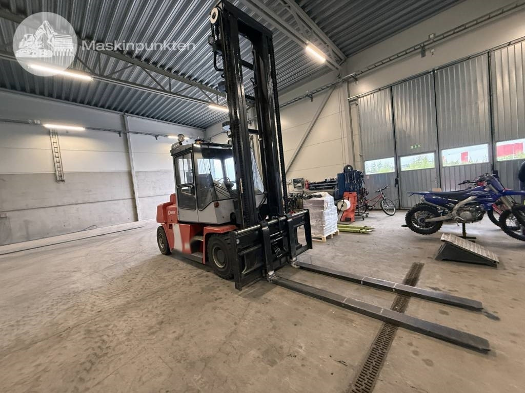 Kalmar DCE 80-6 - Carretilla elevadora diésel: foto 4 Kalmar DCE 80-6 - Carretilla elevadora diésel: foto 4