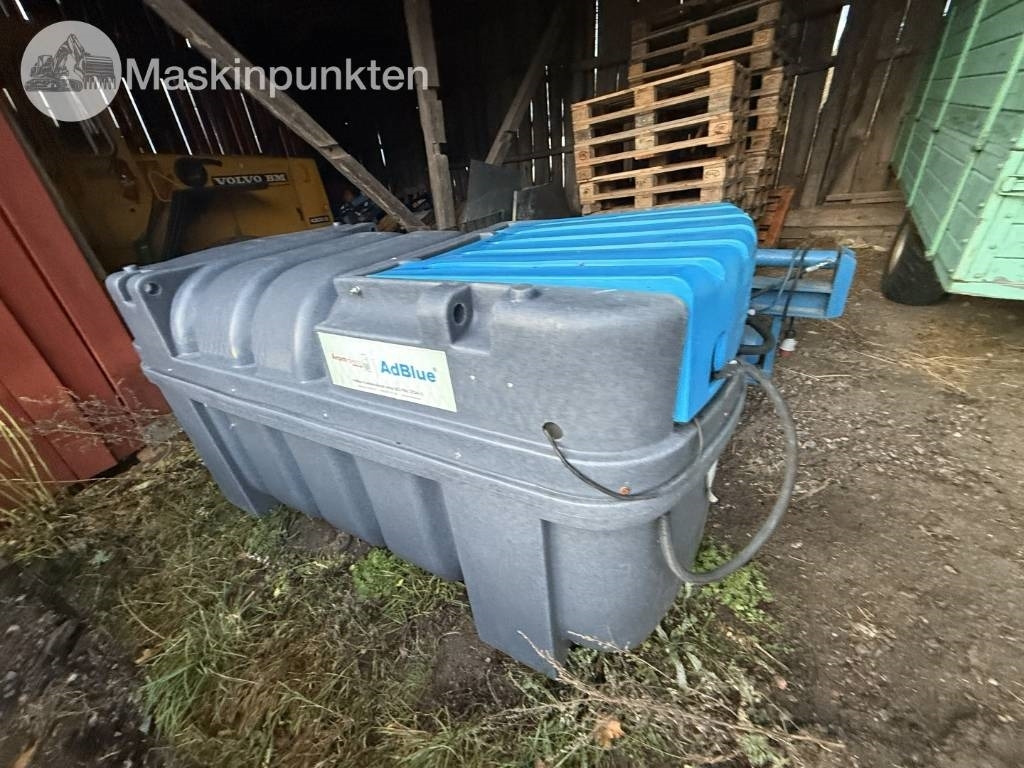 Fortis Ad-Blue tank - Otros maquinaria: foto 4 Fortis Ad-Blue tank - Otros maquinaria: foto 4