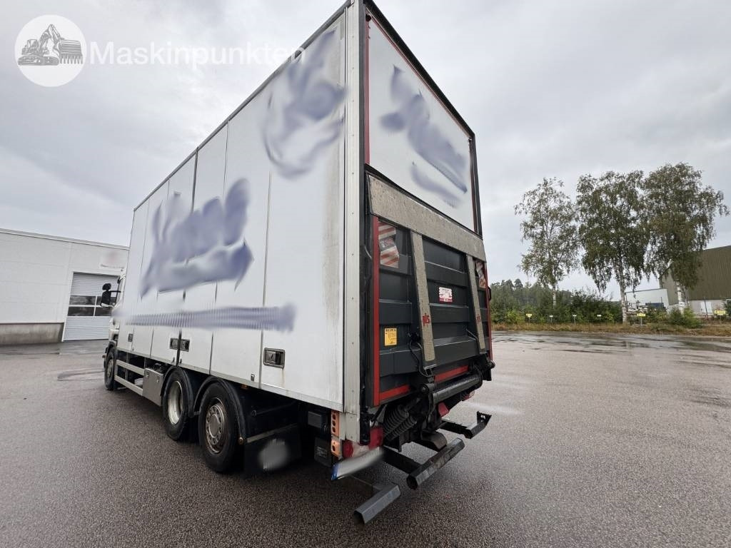 Scania R 490  - Camión caja cerrada: foto 2 Scania R 490  - Camión caja cerrada: foto 2