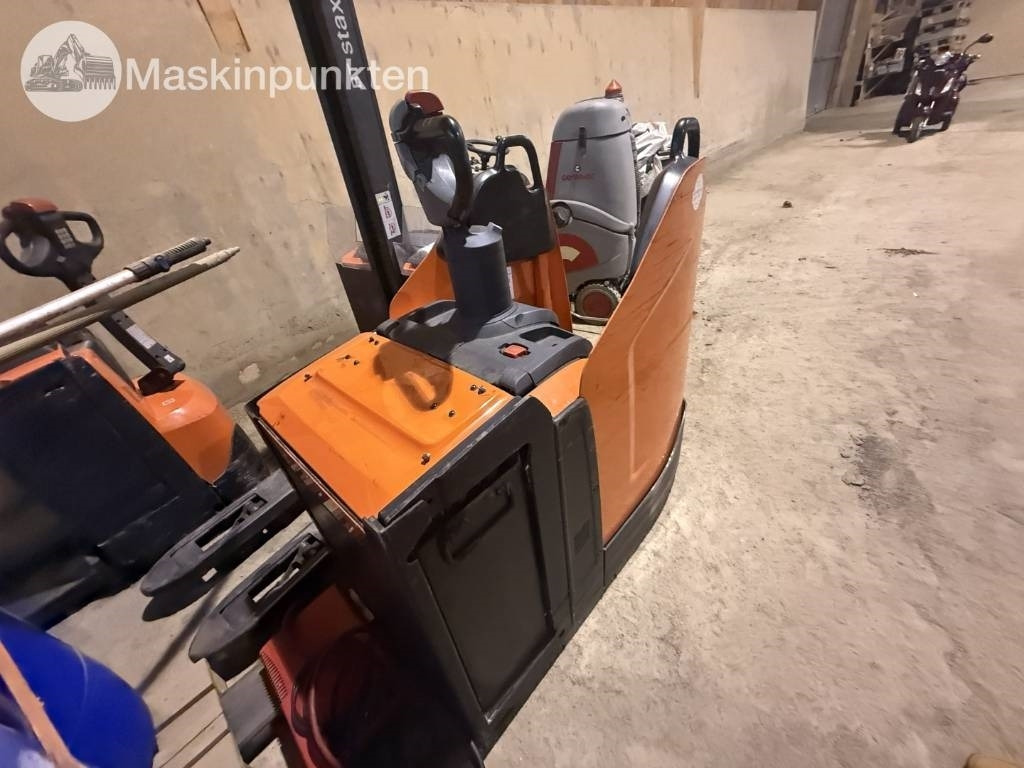 Toyota BT LPE 250 - Carretilla elevadora eléctrica: foto 3 Toyota BT LPE 250 - Carretilla elevadora eléctrica: foto 3