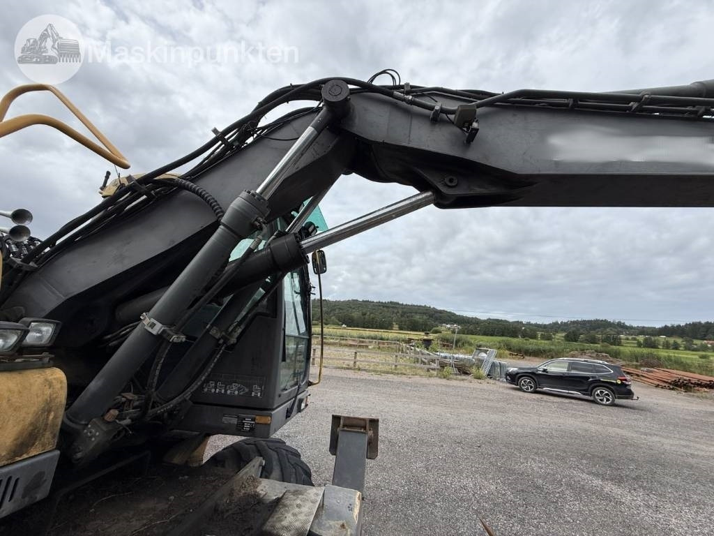 Excavadora de ruedas Volvo EW 140 C: foto 19 Excavadora de ruedas Volvo EW 140 C: foto 19