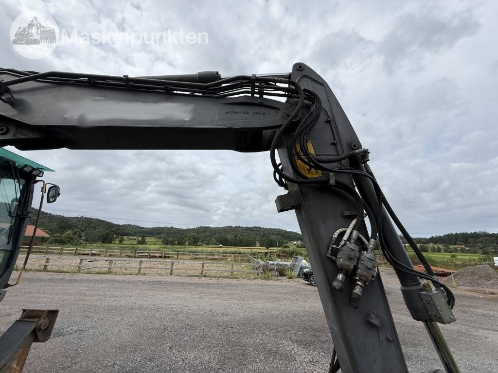 Excavadora de ruedas Volvo EW 140 C: foto 18 Excavadora de ruedas Volvo EW 140 C: foto 18