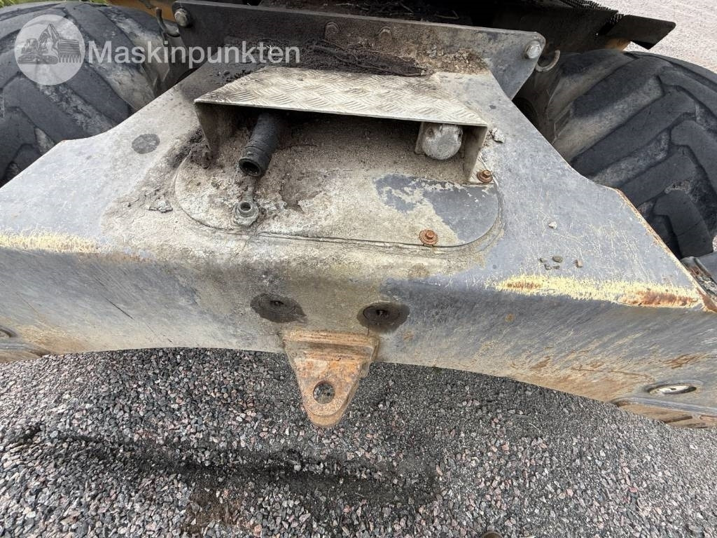 Excavadora de ruedas Volvo EW 140 C: foto 30 Excavadora de ruedas Volvo EW 140 C: foto 30