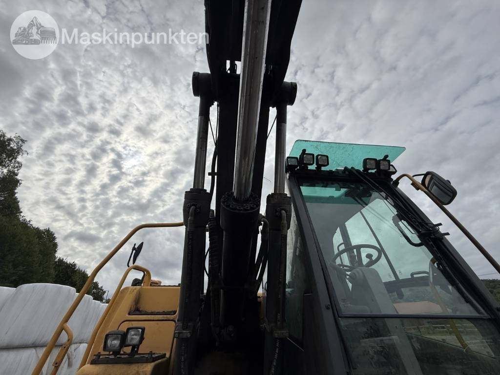 Excavadora de ruedas Volvo EW 140 C: foto 22 Excavadora de ruedas Volvo EW 140 C: foto 22