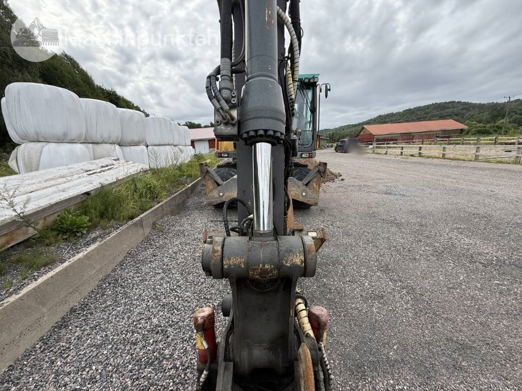 Excavadora de ruedas Volvo EW 140 C: foto 14 Excavadora de ruedas Volvo EW 140 C: foto 14