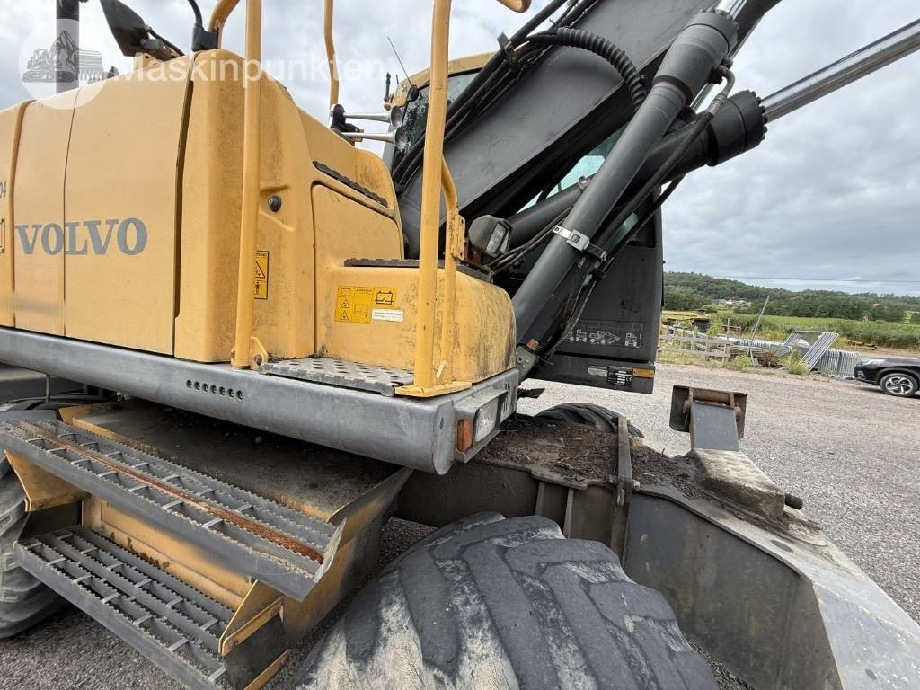 Excavadora de ruedas Volvo EW 140 C: foto 35 Excavadora de ruedas Volvo EW 140 C: foto 35