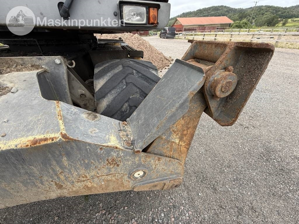 Excavadora de ruedas Volvo EW 140 C: foto 29 Excavadora de ruedas Volvo EW 140 C: foto 29